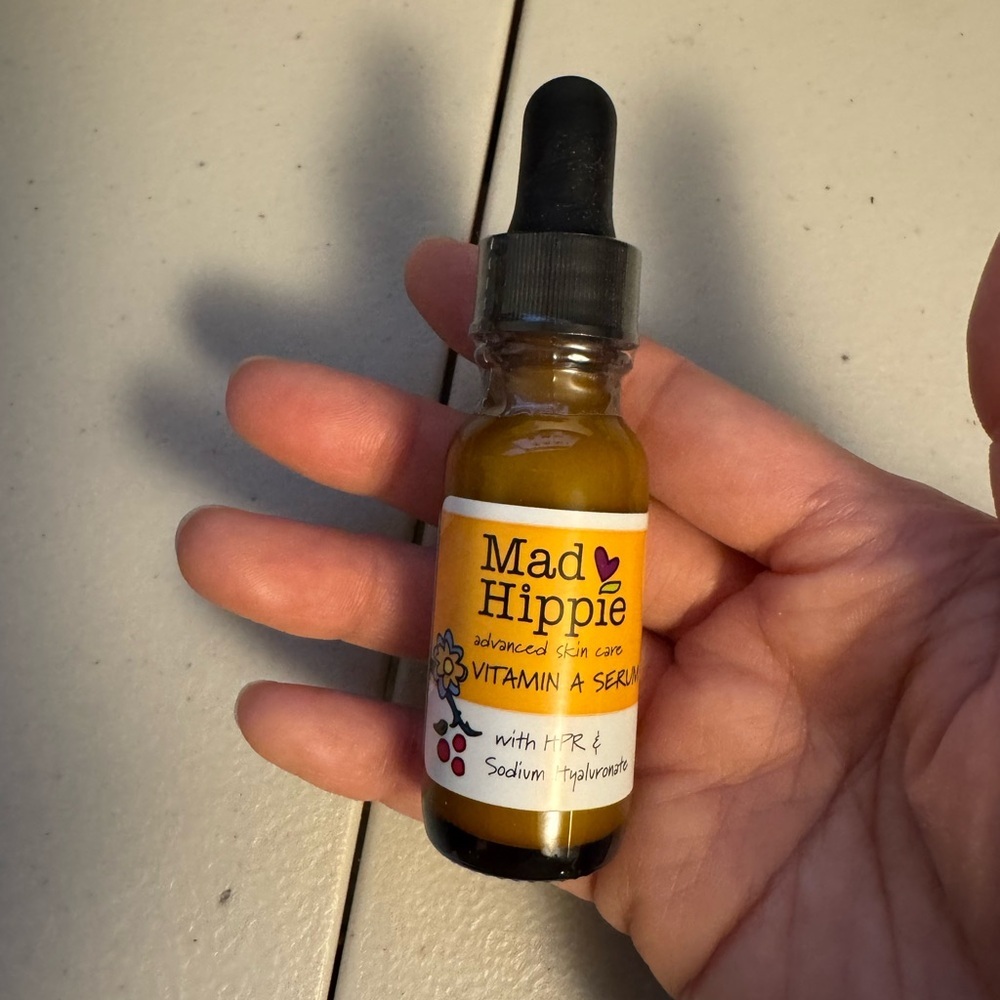 Mad Hippie Vitamin A Serum - Picture 6 of 6